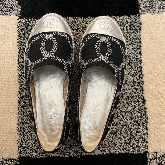 Chanel Black & Silver Tweed Espadrilles 37 - Picture 5 of 7